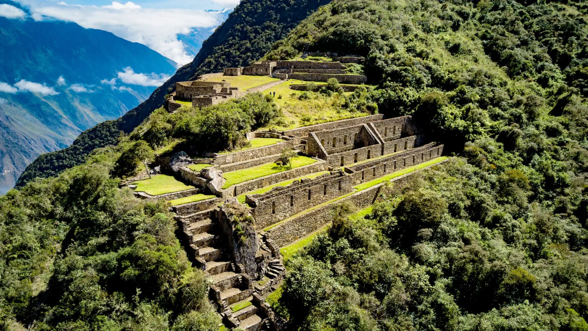 Machu Picchu by Car 2 Days